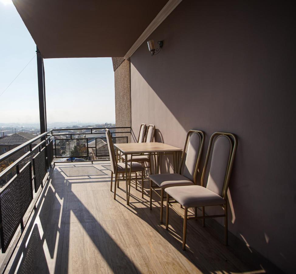 Decca Hotel Jereván Kültér fotó