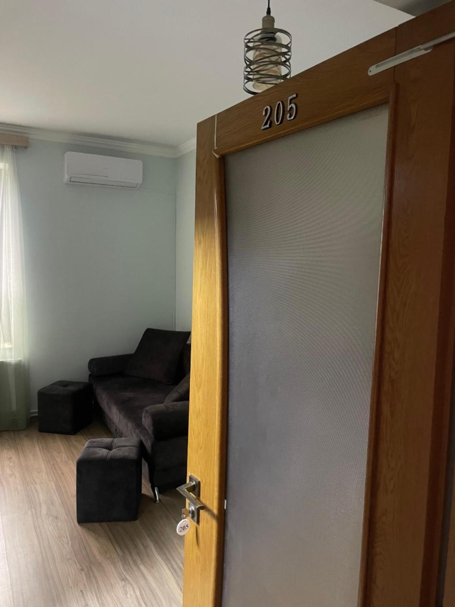 Decca Hotel Jereván Kültér fotó