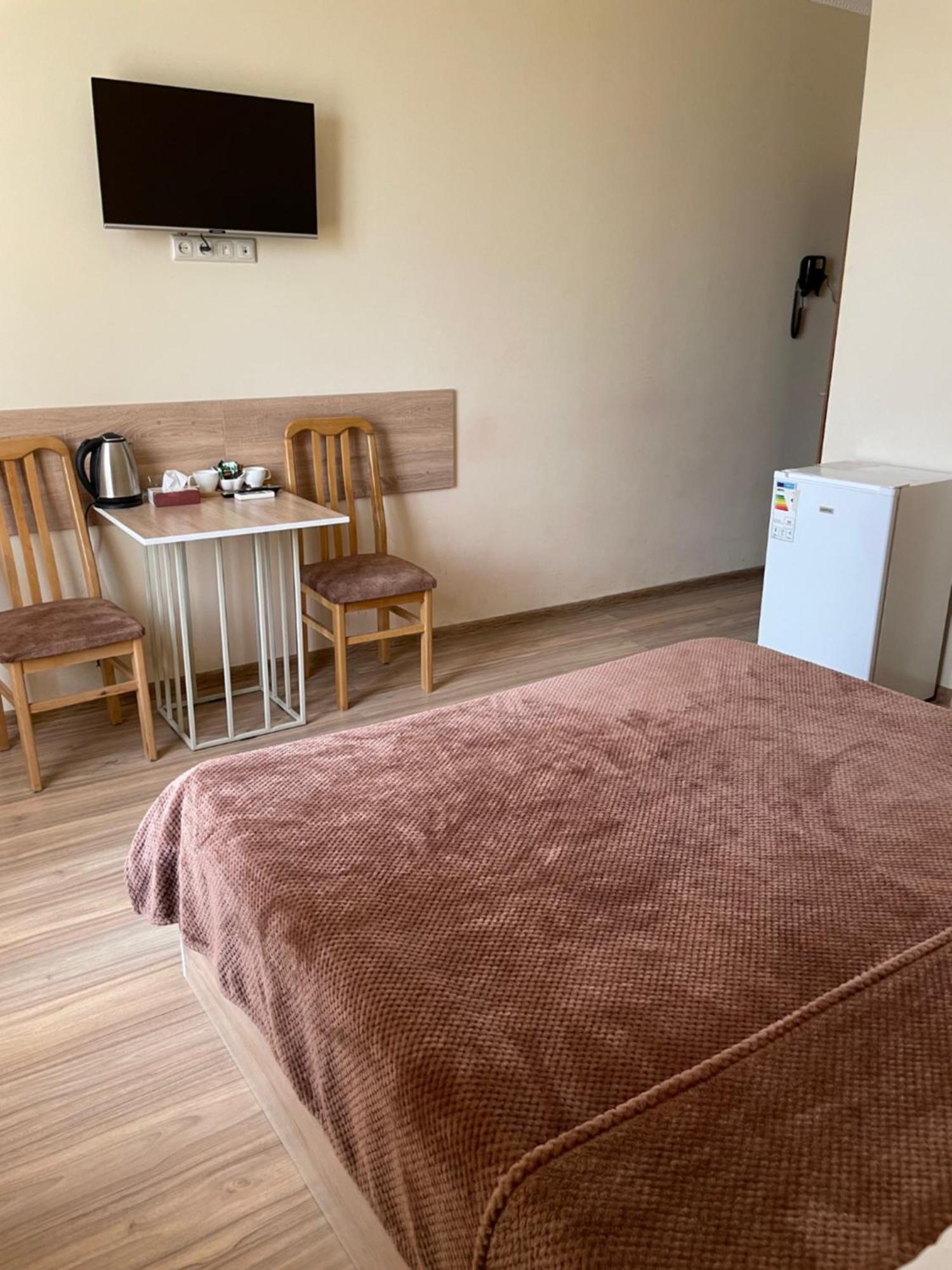 Decca Hotel Jereván Kültér fotó