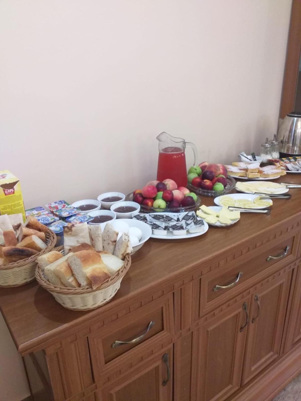 Decca Hotel Jereván Kültér fotó