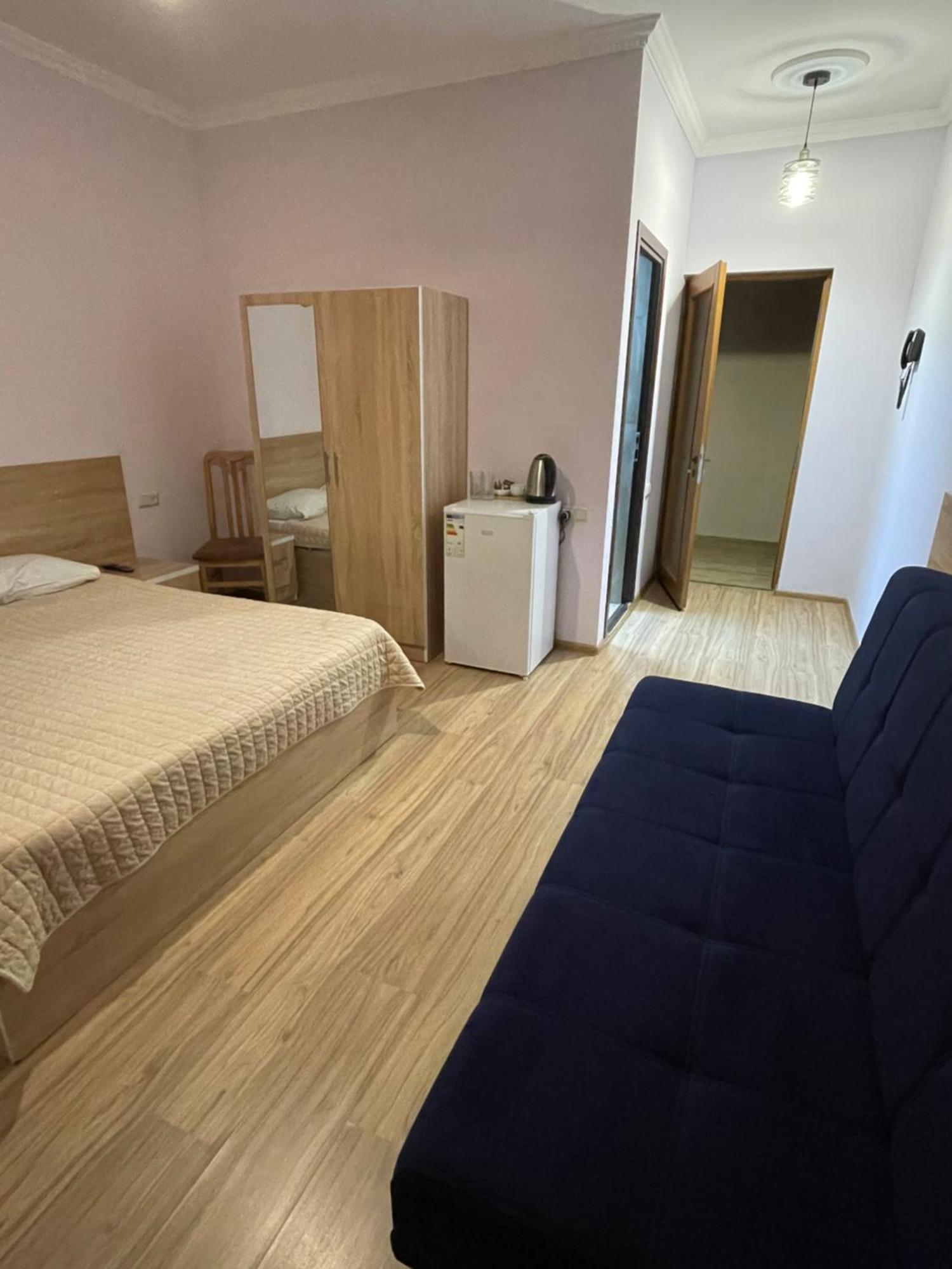 Decca Hotel Jereván Kültér fotó